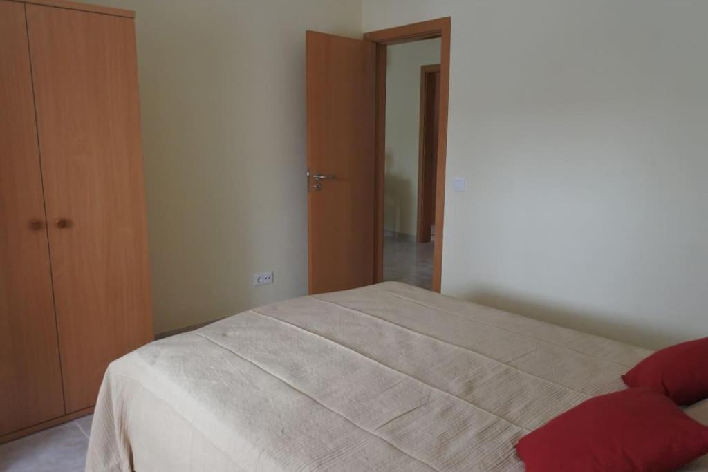 Apartment In The Center Of Carvoeiro With Terrace 外观 照片